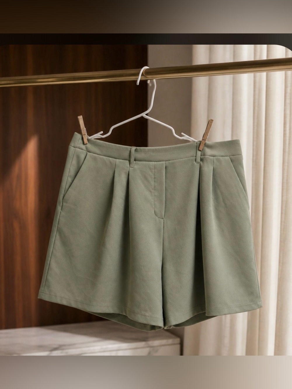 High-Waist Pleated Bermuda Shorts in Olive Green